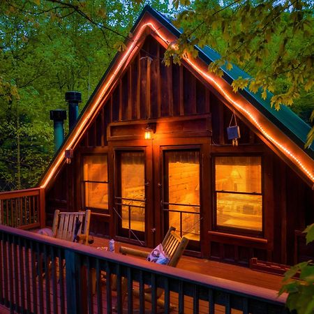 Cabin In A Gated Resort With Seasonal Resort Pool ピジョンフォージ エクステリア 写真
