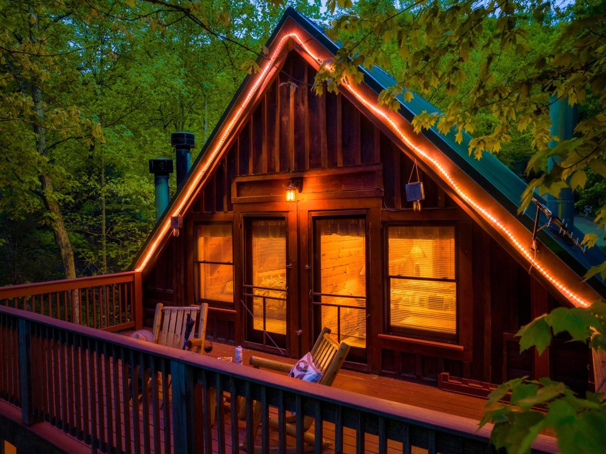 Cabin In A Gated Resort With Seasonal Resort Pool ピジョンフォージ エクステリア 写真