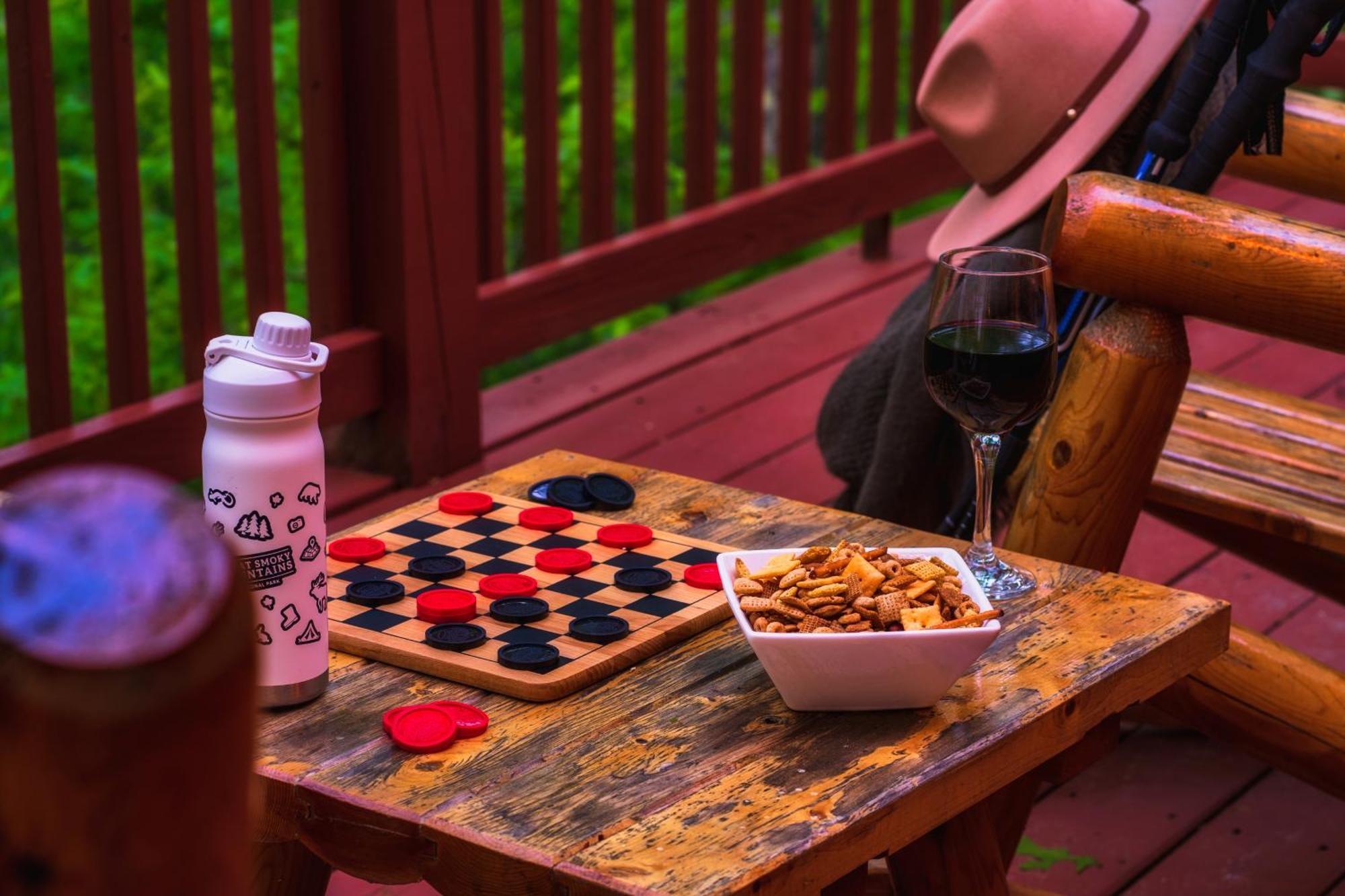 Cabin In A Gated Resort With Seasonal Resort Pool ピジョンフォージ エクステリア 写真