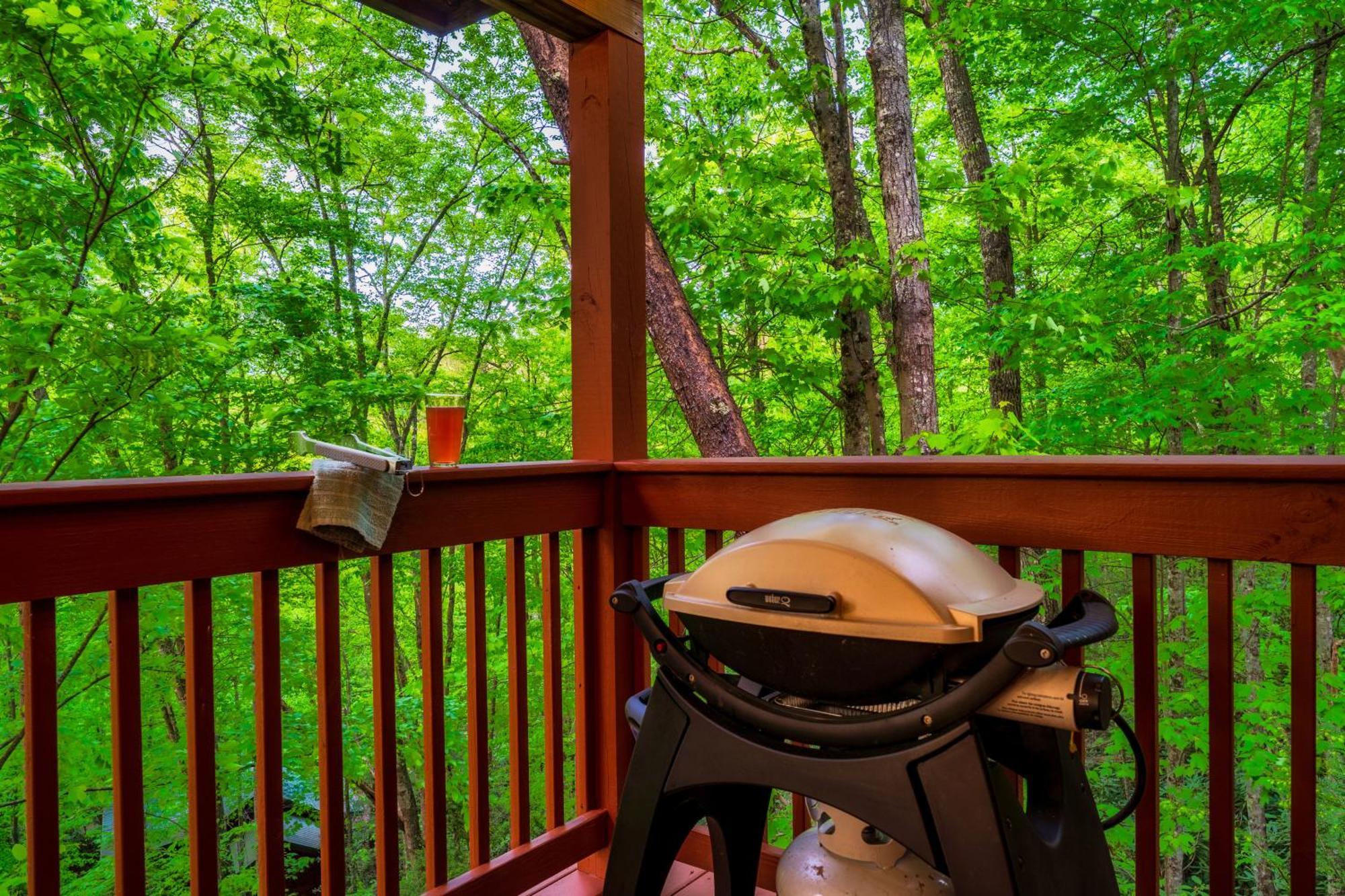 Cabin In A Gated Resort With Seasonal Resort Pool ピジョンフォージ エクステリア 写真